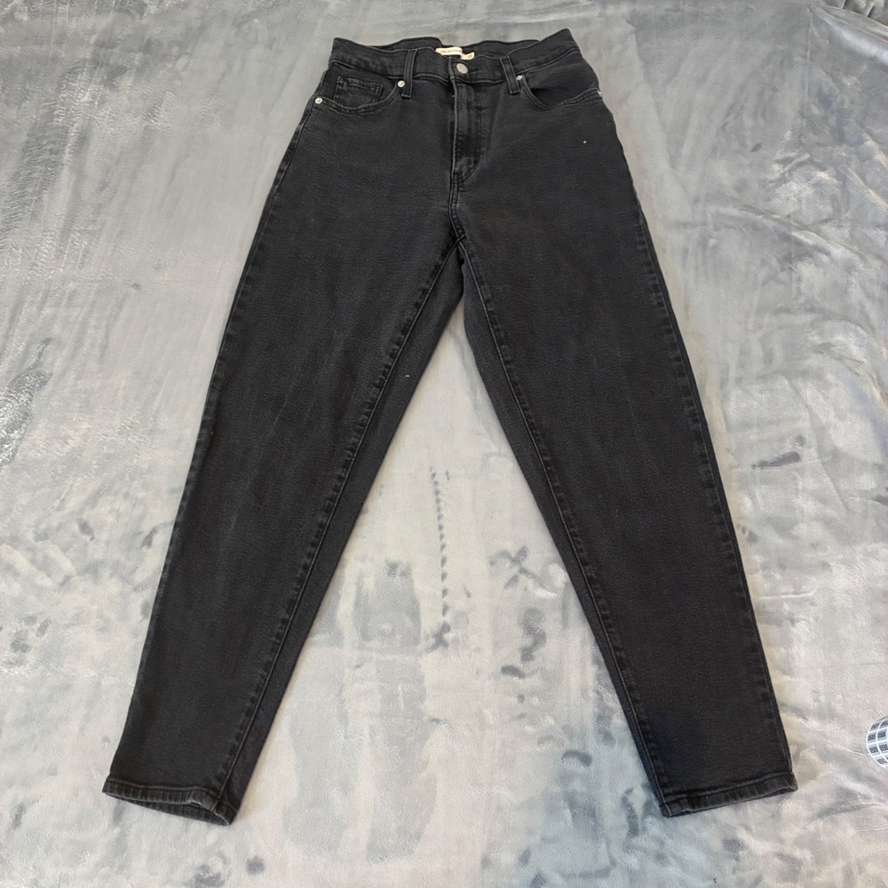 Levi's High Waisted Mom Jeans Womens 29 Black Denim Tapered Leg